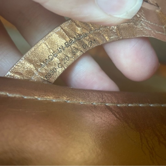 Tory Burch Miller Sandals in Rose Gold Size 6.5 - Picture 6 of 7